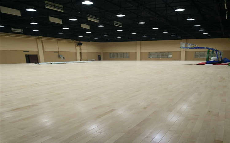 硬木企口風雨操場運動地板施工技術方案