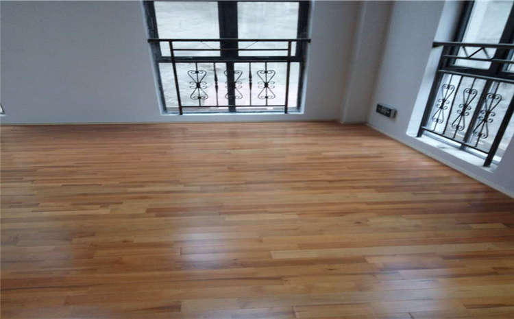 造價是的多少？學校體育運動地板