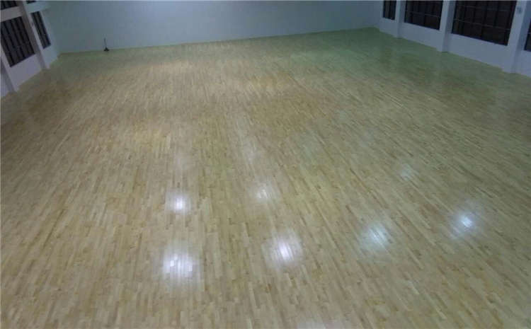 24mm厚排球館木地板一平米價(jià)格