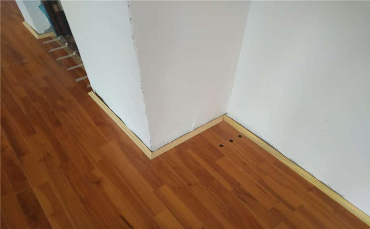 22mm楓木運動木地板生產(chǎn)流程