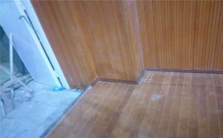 20厚舞臺木地板結構