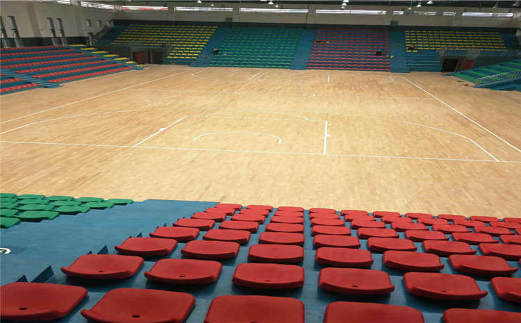 硬木企口運動木地板龍骨結構要求是多少？