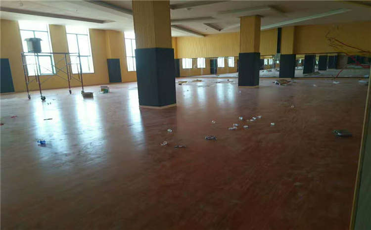 學校舞臺木地板怎么保養