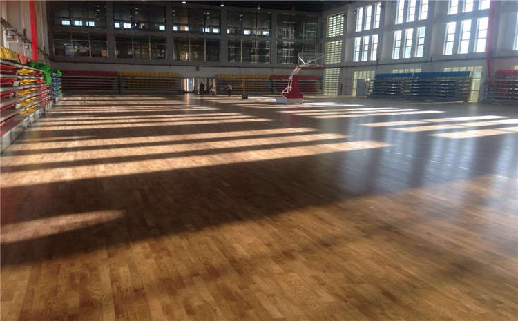 楓樺木體育運(yùn)動(dòng)地板單層龍骨結(jié)構(gòu)