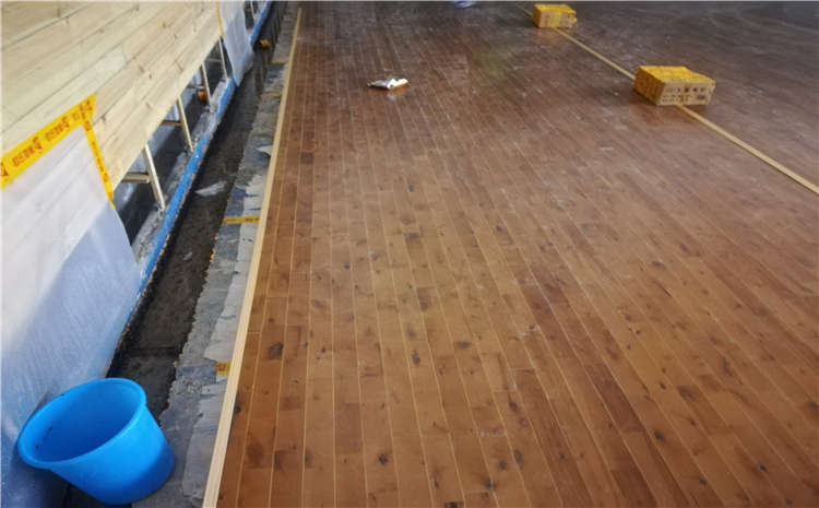 俄勒岡松木地板籃球館一平米價(jià)格