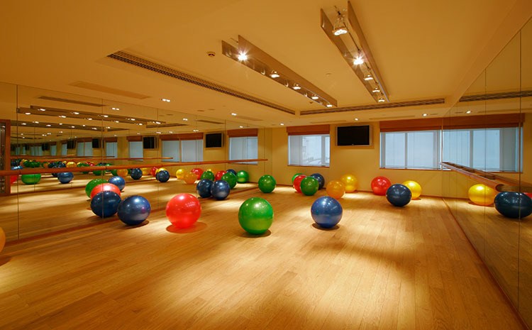 24厚實木運動地板哪個牌子好？