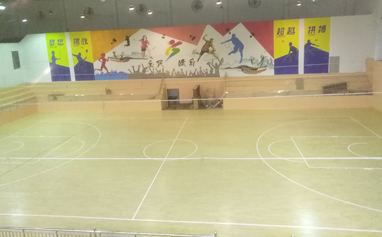 學校風雨操場運動地板市場價格表